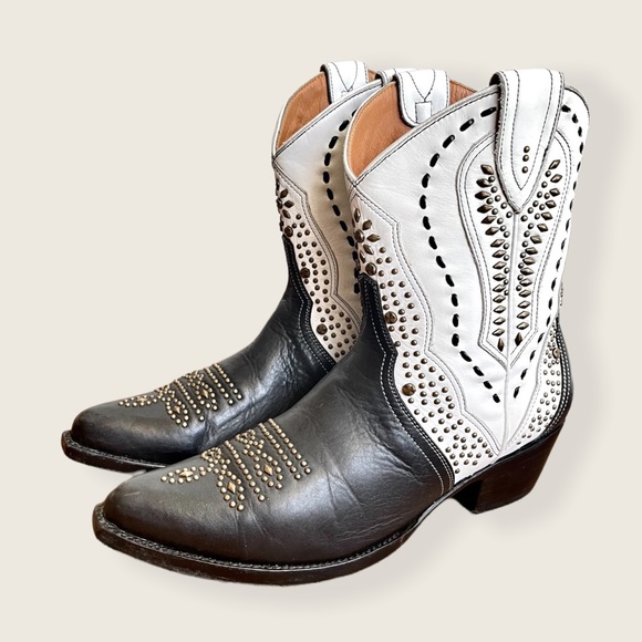 RARE Frye Tulsa Stud White Black Cowboy Pull-On Vintage Party/Festival Low Boots - Picture 8 of 14